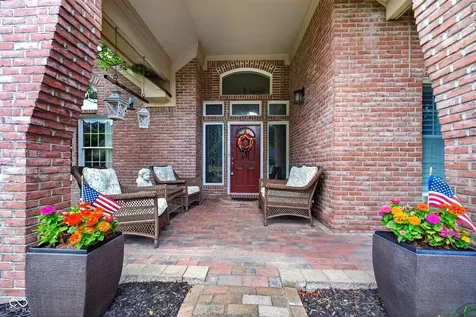 2189 Scarlet Oak Drive Avon IN 46123