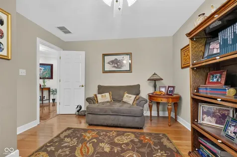 2189 Scarlet Oak Drive Avon IN 46123