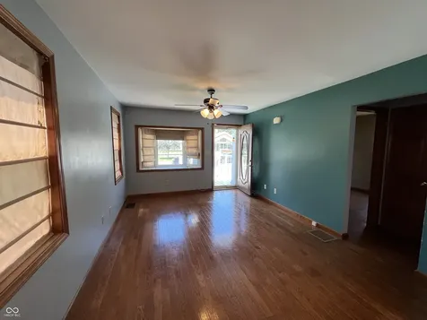 5045 W 13 Street Indianapolis IN 46224