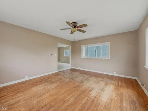 1634 S B Street Elwood IN 46036