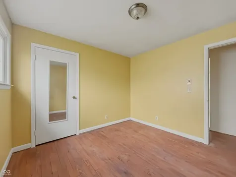 1634 S B Street Elwood IN 46036