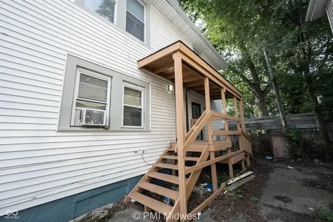 2209 E New York Street Indianapolis IN 46201