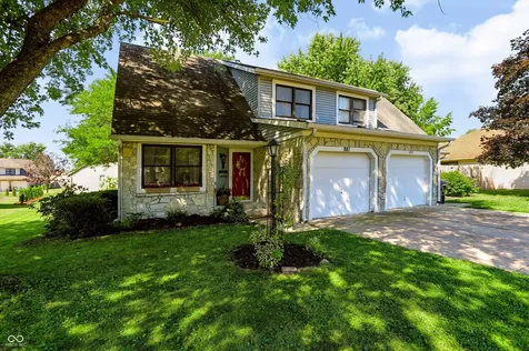 981 Maple Grove Drive Greenwood IN 46143