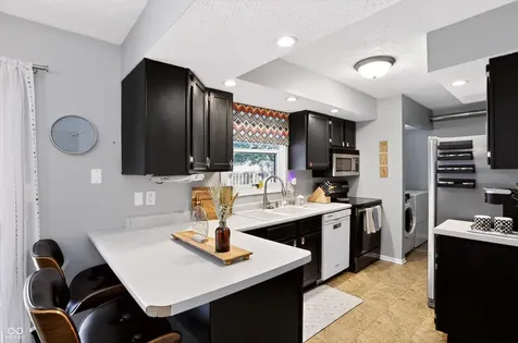 981 Maple Grove Drive Greenwood IN 46143
