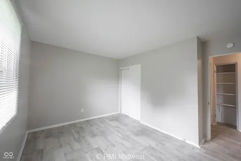 5820 Grandview Indianapolis IN 46228