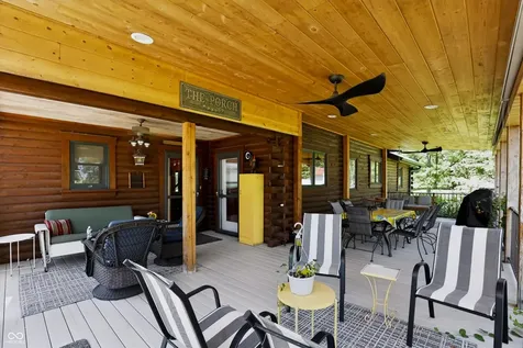 9825 S County Road 100 E Clayton IN 46118