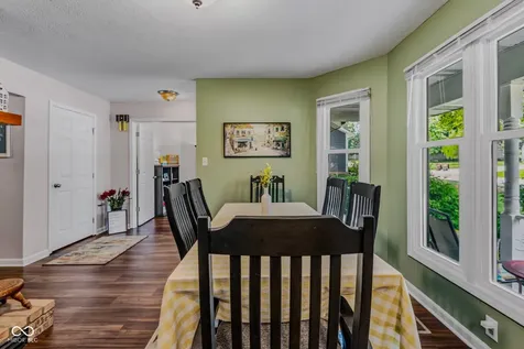 565 Luse Drive Columbus IN 47201