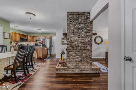 565 Luse Drive Columbus IN 47201
