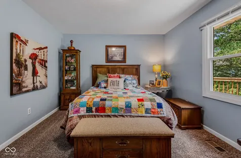 565 Luse Drive Columbus IN 47201