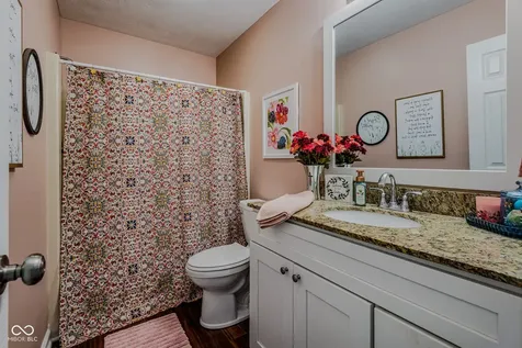 565 Luse Drive Columbus IN 47201