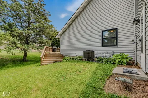 565 Luse Drive Columbus IN 47201