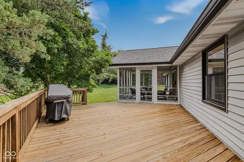 565 Luse Drive Columbus IN 47201
