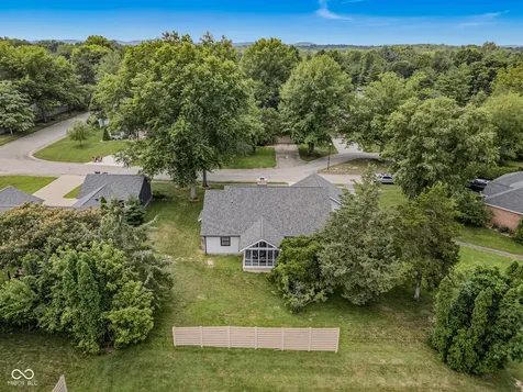 565 Luse Drive Columbus IN 47201