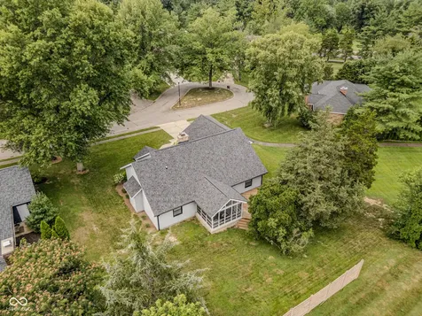 565 Luse Drive Columbus IN 47201