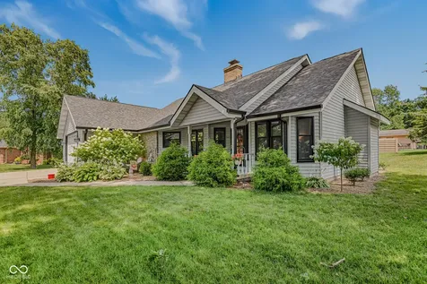565 Luse Drive Columbus IN 47201