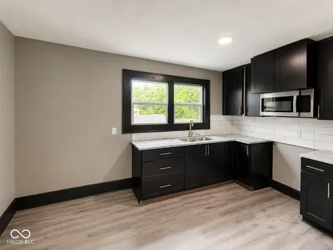 2421 Coyner Avenue Indianapolis IN 46218