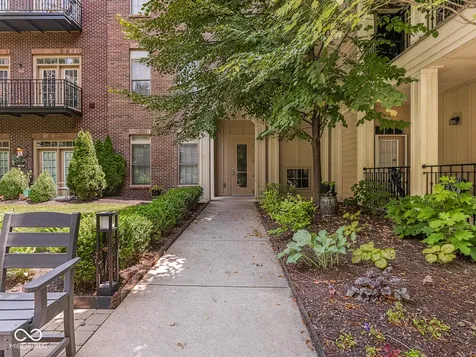 450 E Ohio Street Indianapolis IN 46204