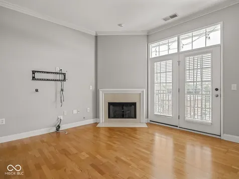 450 E Ohio Street Indianapolis IN 46204