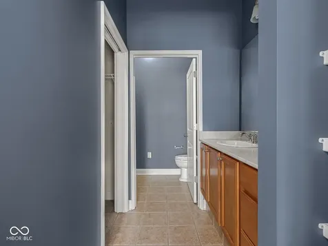 450 E Ohio Street Indianapolis IN 46204
