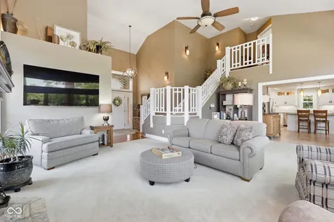 11240 Blackwalnut Point Indianapolis IN 46236
