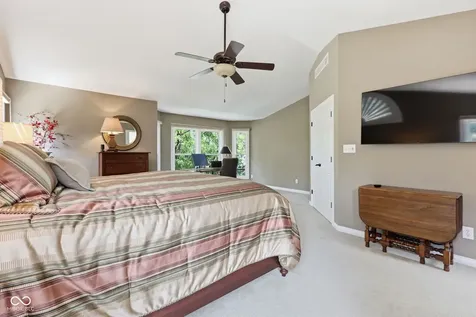 11240 Blackwalnut Point Indianapolis IN 46236