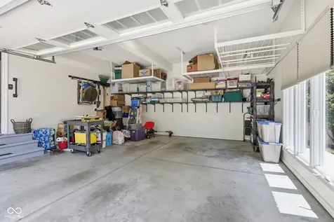 11240 Blackwalnut Point Indianapolis IN 46236