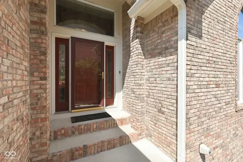 11240 Blackwalnut Point Indianapolis IN 46236