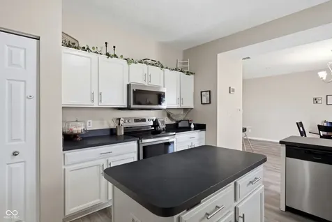 3158 Monterey Drive Whiteland IN 46184