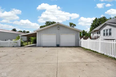 6131 W 100 N Switz City IN 47465