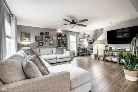 4651 Angelica Drive Indianapolis IN 46237