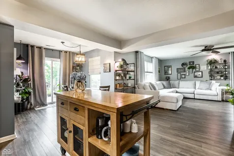 4651 Angelica Drive Indianapolis IN 46237