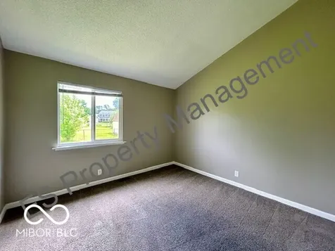 6627 Live Oak Road Indianapolis IN 46214