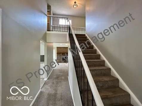 6627 Live Oak Road Indianapolis IN 46214