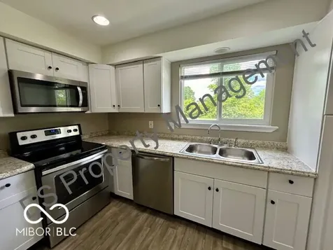 6627 Live Oak Road Indianapolis IN 46214