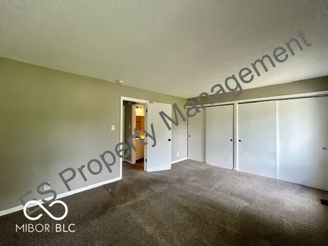 6627 Live Oak Road Indianapolis IN 46214