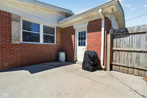 226 W Jackson Street Tipton IN 46072