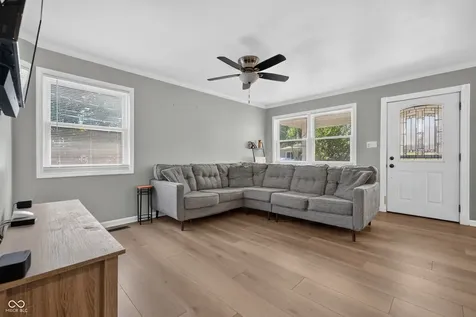 226 W Jackson Street Tipton IN 46072