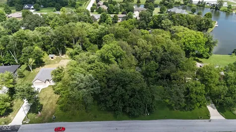 4725 Milton Street Coatesville IN 46121