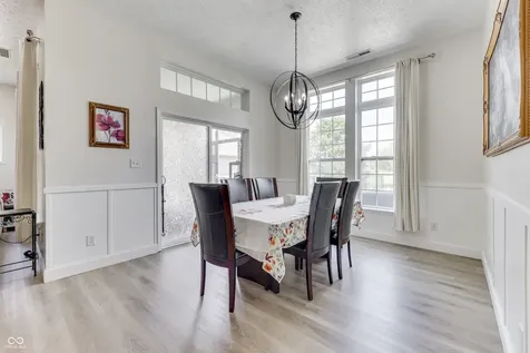 6258 Royal Alley Place Indianapolis IN 46237