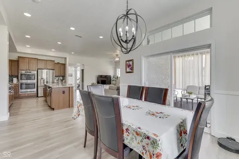 6258 Royal Alley Place Indianapolis IN 46237
