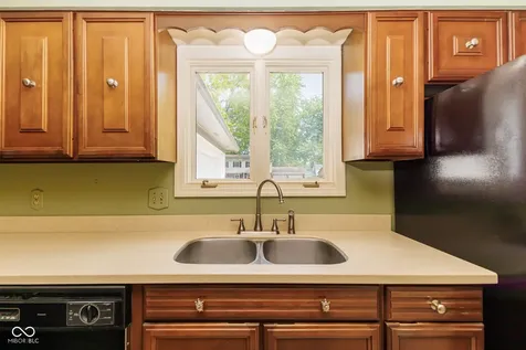 3219 Greenbriar Road Anderson IN 46011