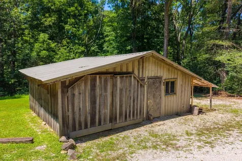 2600 Lanam Ridge Road Nashville IN 47448