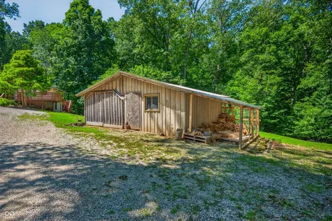 2600 Lanam Ridge Road Nashville IN 47448