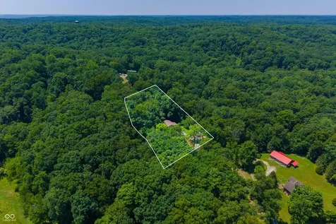2600 Lanam Ridge Road Nashville IN 47448