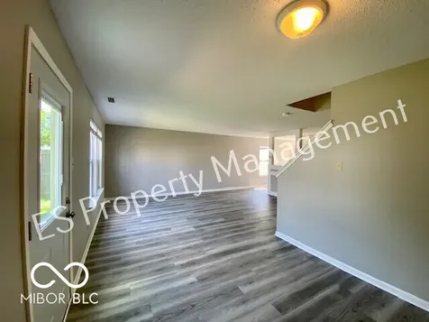 10902 Glenayr Drive Camby IN 46113