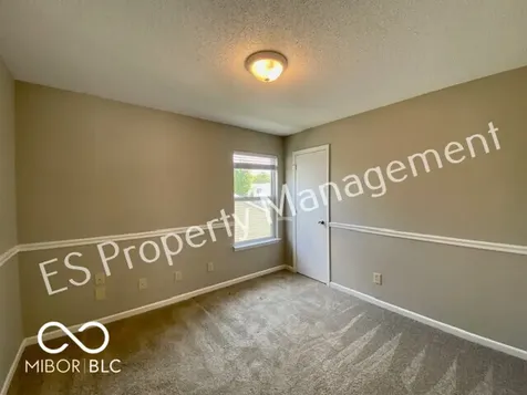 10902 Glenayr Drive Camby IN 46113
