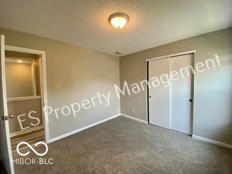 10902 Glenayr Drive Camby IN 46113