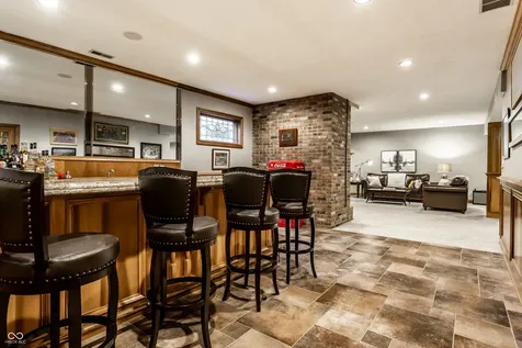 5704 E Fall Creek Parkway North Drive Indianapolis IN 46226