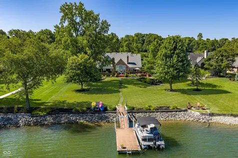 5704 E Fall Creek Parkway North Drive Indianapolis IN 46226