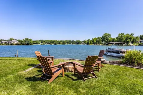5704 E Fall Creek Parkway North Drive Indianapolis IN 46226